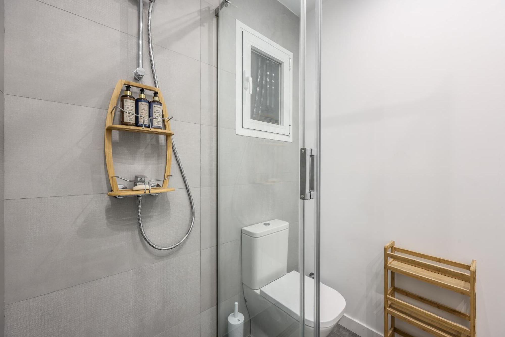 Be Coliving Madrid Centro酒店 外观 照片
