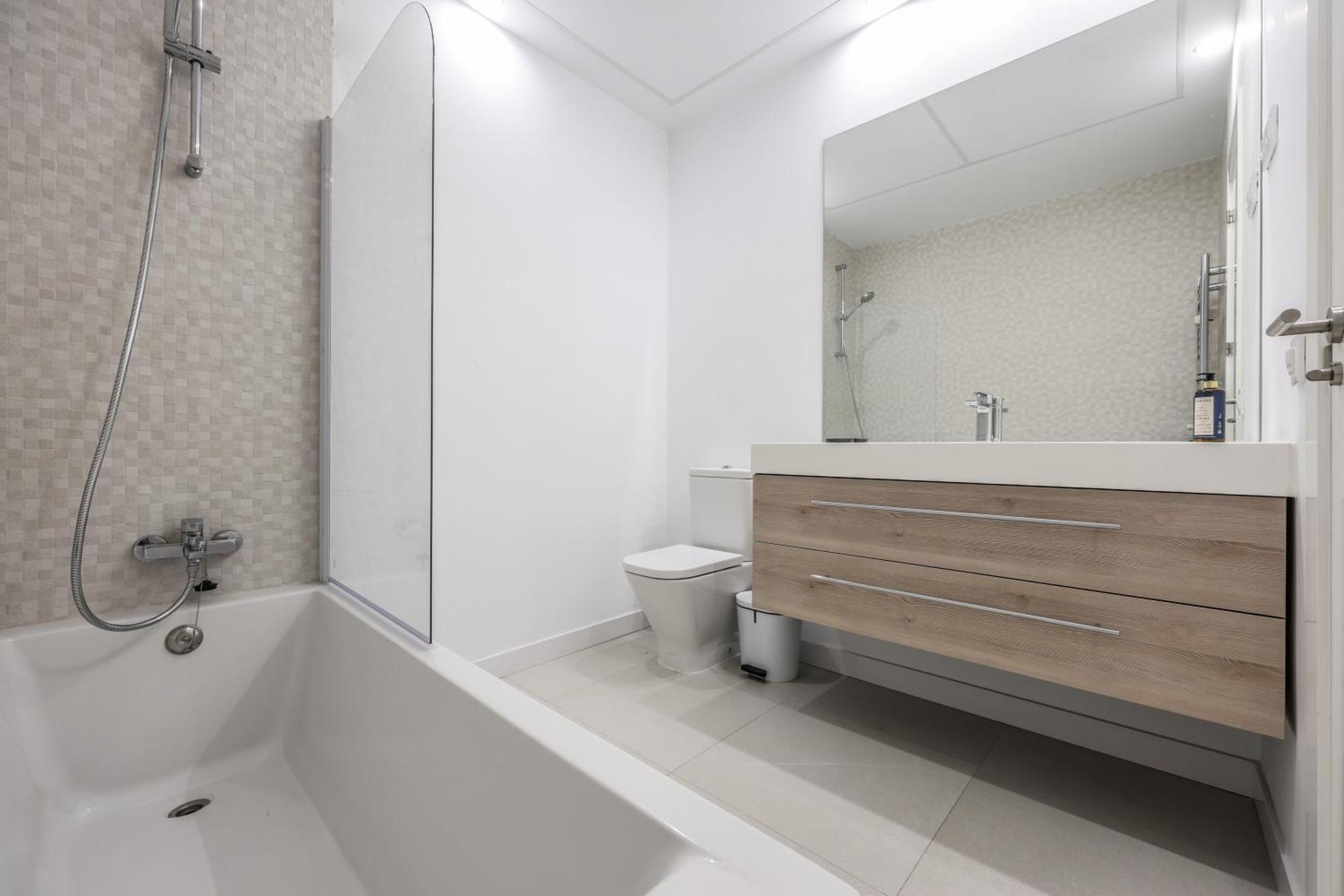 Be Coliving Madrid Centro酒店 外观 照片
